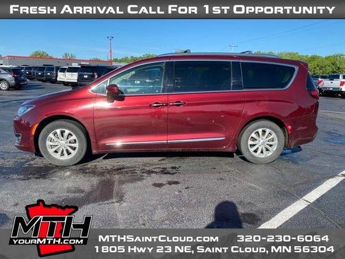 2018 Chrysler Pacifica Touring-L