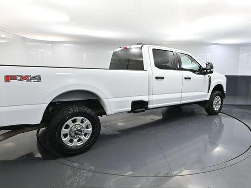 2024 Ford F-350 XLT