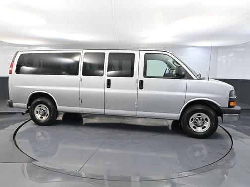 2016 Ford Transit-350 XL