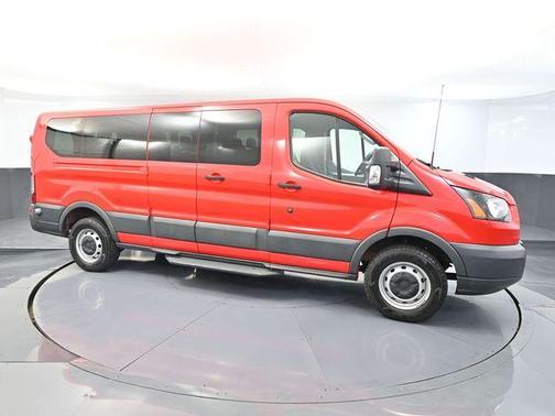 2017 Ford Transit-350 XL