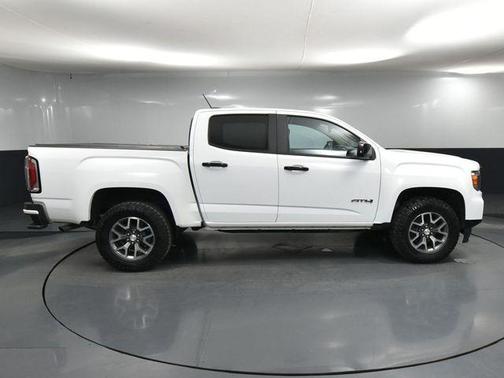 2022 GMC Canyon AT4 w/Leather