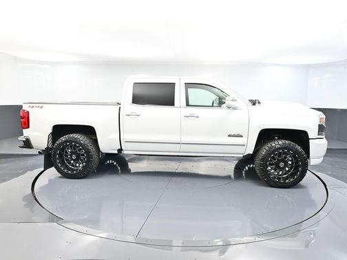 2016 Chevrolet Silverado 1500 High Country