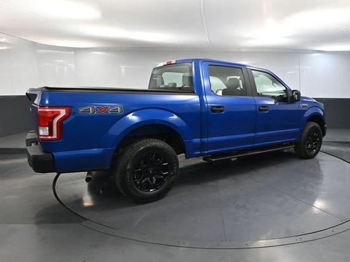 Lightning Blue 2017 Ford F-150 XL