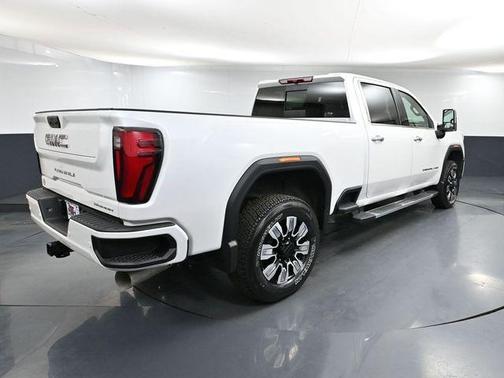 2025 GMC Sierra 3500 Denali