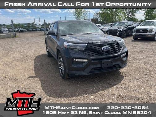 2022 Ford Explorer ST-Line