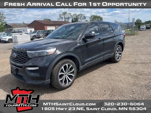 2022 Ford Explorer ST-Line