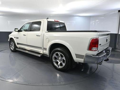 Pearl White 2018 RAM 1500 Laramie