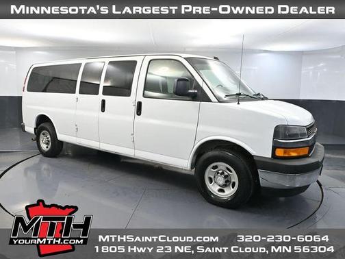 2017 Chevrolet Express 3500 LT