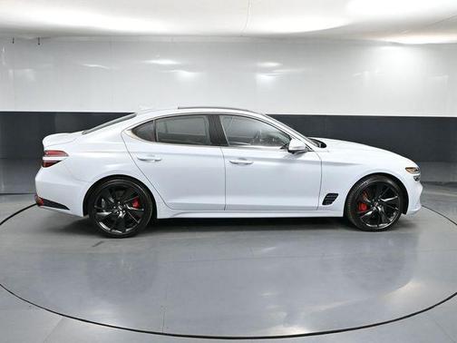 2023 Genesis G70 3.3T