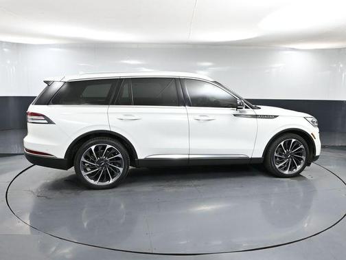 2022 Lincoln Aviator Reserve AWD