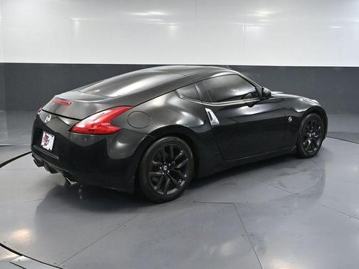 2016 Nissan 370Z Base