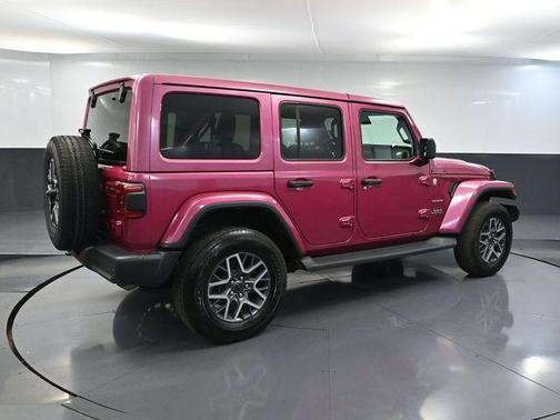 Limited Edition Tuscadero Pearlcoat 2024 Jeep Wrangler Sahara