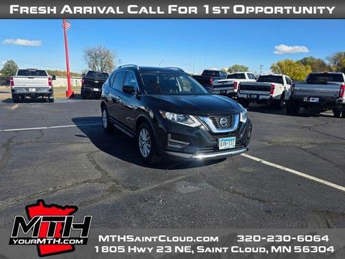 2018 Nissan Rogue SV