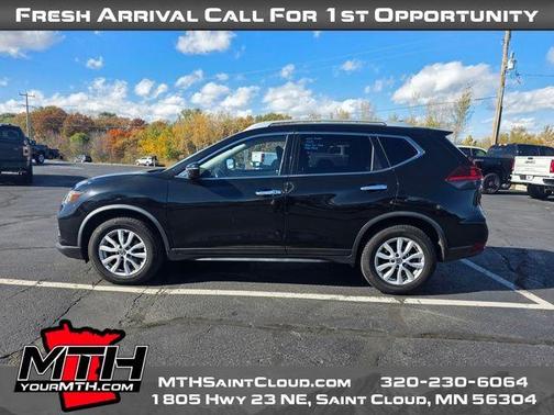 2018 Nissan Rogue SV