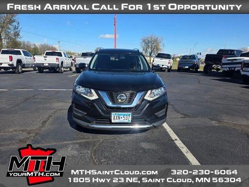 2018 Nissan Rogue SV