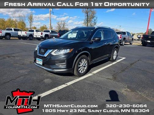 2018 Nissan Rogue SV