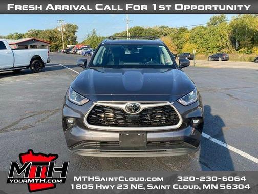 2021 Toyota Highlander XLE
