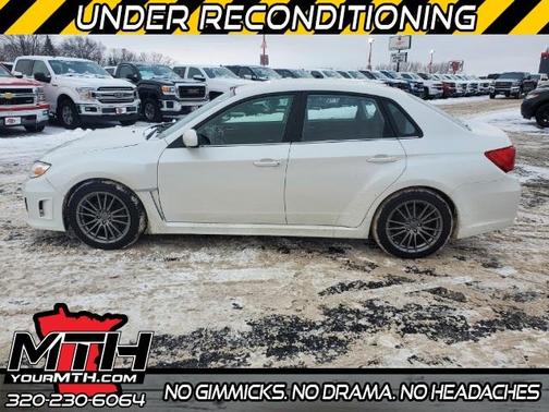 Photo 5 of 13 of 2014 Subaru Impreza WRX Base