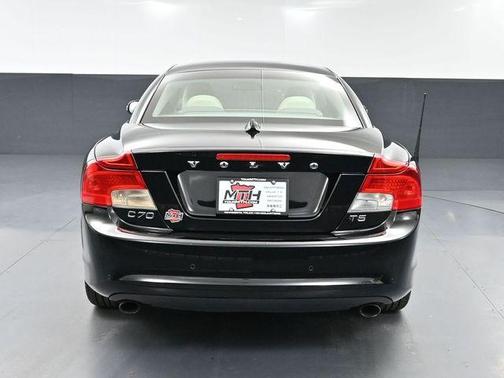 2013 Volvo C70 T5
