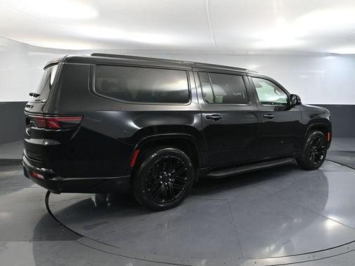 2023 Jeep Wagoneer L Series II