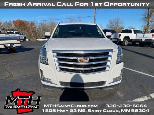 2018 Cadillac Escalade ESV Luxury