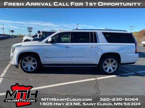 2018 Cadillac Escalade ESV Luxury