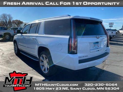 2018 Cadillac Escalade ESV Luxury