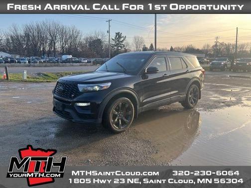 2022 Ford Explorer ST
