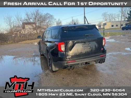 2022 Ford Explorer ST