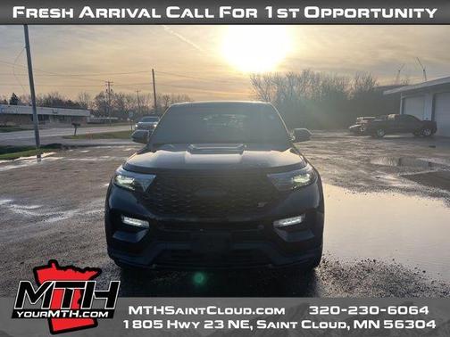 2022 Ford Explorer ST