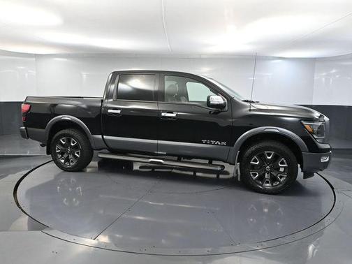 2021 Nissan Titan Platinum Reserve