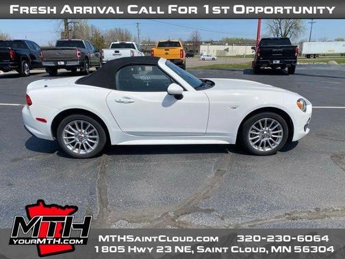 2017 FIAT 124 Spider Classica
