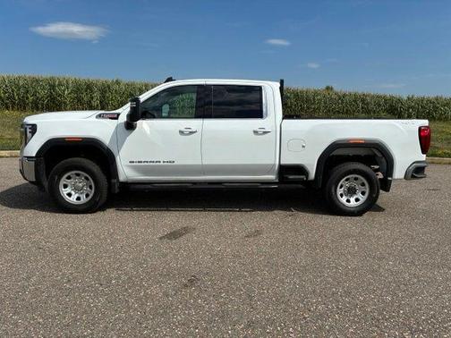Summit White 2024 GMC Sierra 2500 SLE