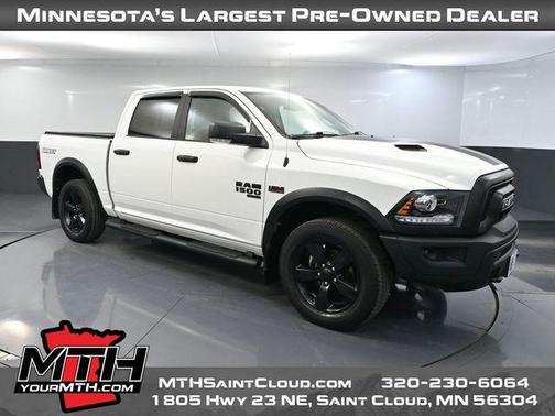 Bright White Clearcoat 2020 RAM 1500 Classic SLT