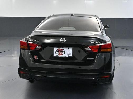 2020 Nissan Altima 2.0 Platinum