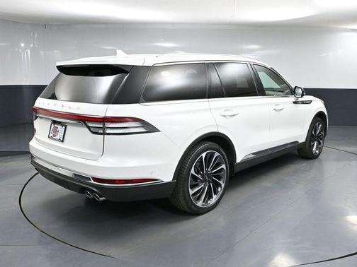 2021 Lincoln Aviator Reserve AWD