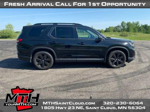 Crystal Black Pearl 2023 Honda Pilot Elite