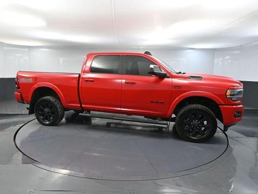 Flame Red Clearcoat 2019 RAM 2500 Laramie