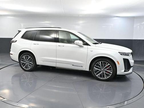 2024 Cadillac XT6 Sport AWD