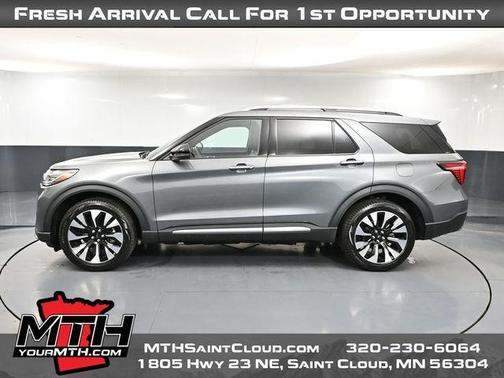 2025 Ford Explorer Platinum