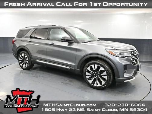 2025 Ford Explorer Platinum