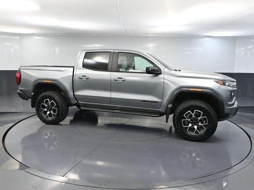 2024 GMC Canyon AT4X