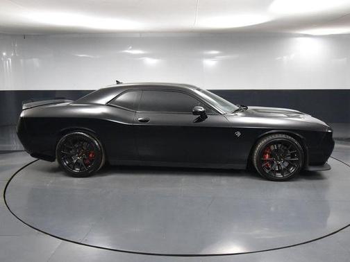 2016 Dodge Challenger SRT Hellcat