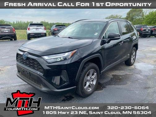 2022 Toyota RAV4 Hybrid XLE