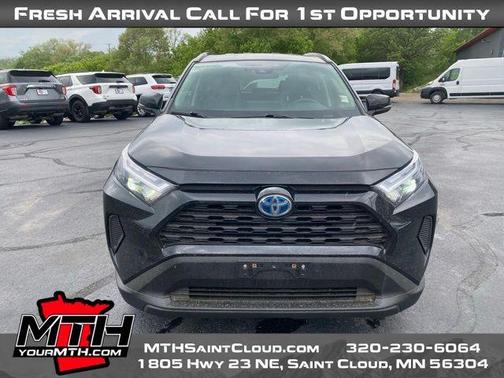 2022 Toyota RAV4 Hybrid XLE