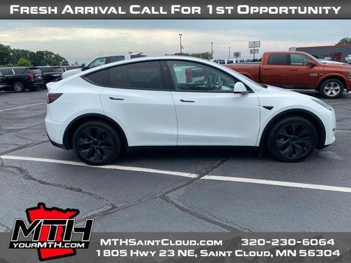 2025 Tesla Model Y Long Range