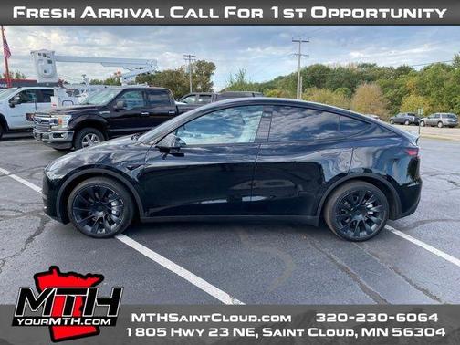 2024 Tesla Model Y Long Range