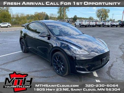2024 Tesla Model Y Long Range