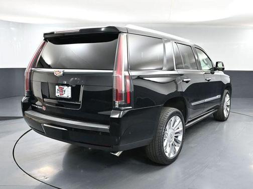 2020 Cadillac Escalade Platinum