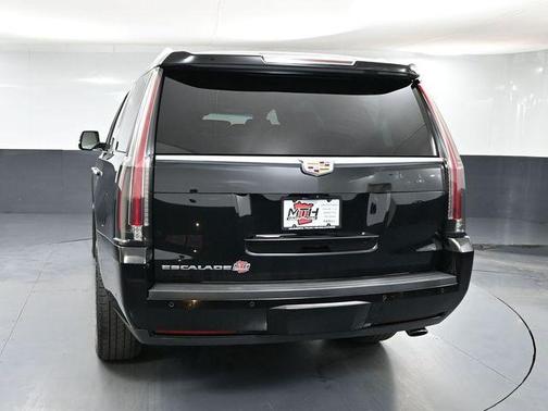 2020 Cadillac Escalade Platinum
